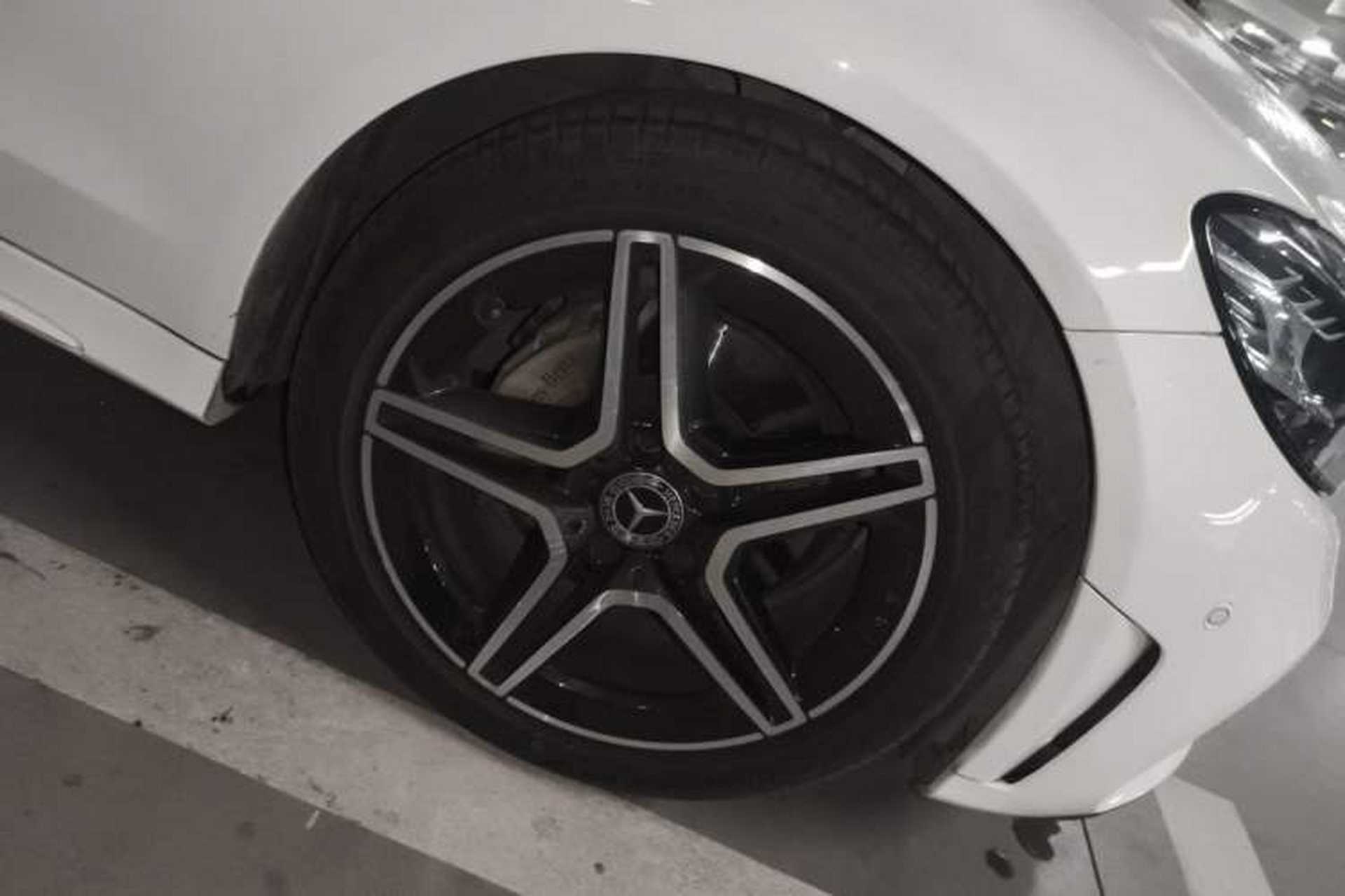 Used Mercedes-Benz C-Class 2023 C 260 Coupe Right Front Wheel Hub