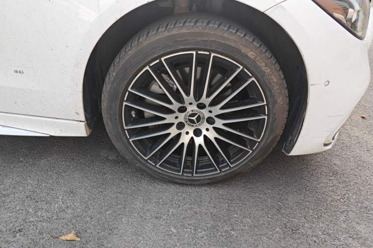Used Mercedes-Benz C-Class 2023 C 260 L Sport Edition Right Front Wheel Hub
