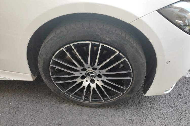 Used Mercedes-Benz C-Class 2023 C 200 L Sport Edition Right Front Wheel Hub