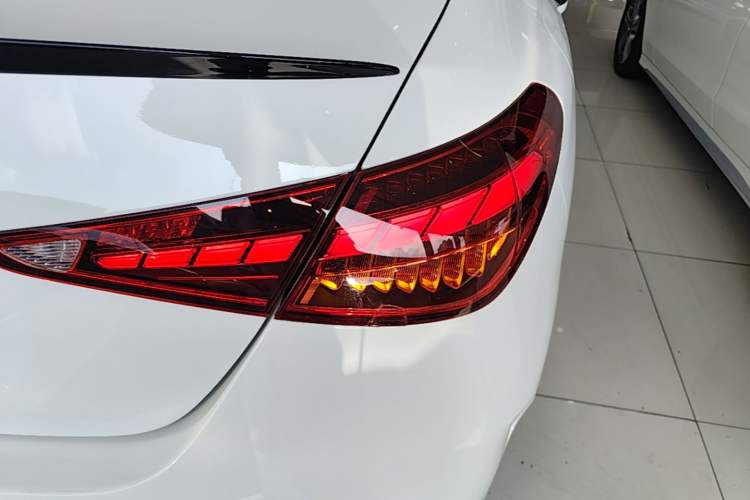 Used Mercedes-Benz C-Class 2023 Second Facelift C 260 L Starry Night Sports Edition Right Rear Taillight