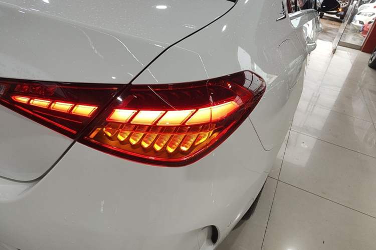 Used Mercedes-Benz C-Class 2023 C 200 L Sport Edition Right Rear Taillight