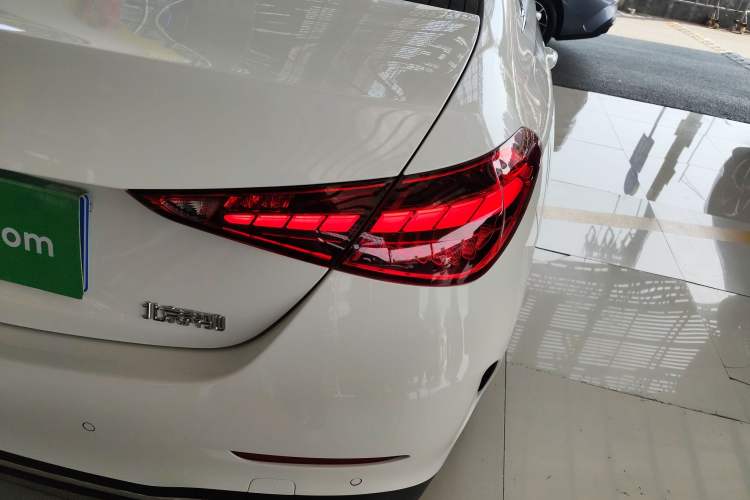 Used Mercedes-Benz C-Class 2023 Revised C 200 L Sport Edition Right Rear Taillight