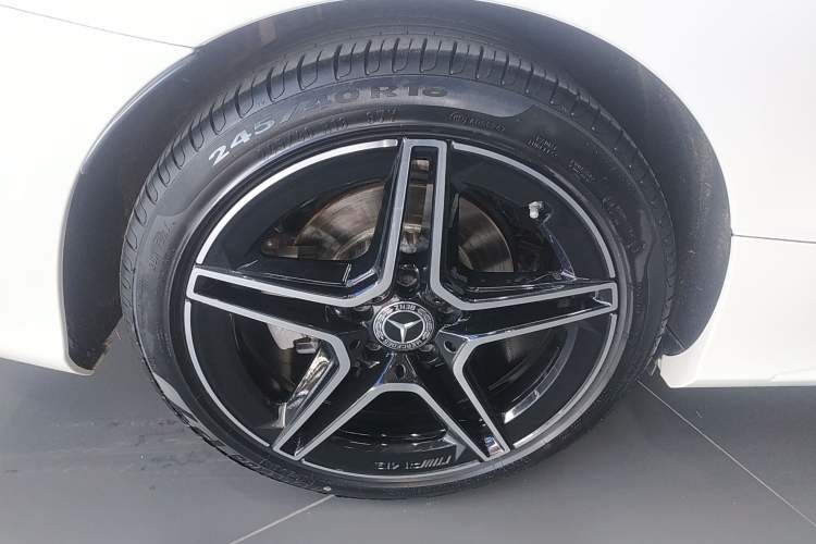 Used Mercedes-Benz C-Class 2023 C 260 Coupe Right Rear Wheel Hub
