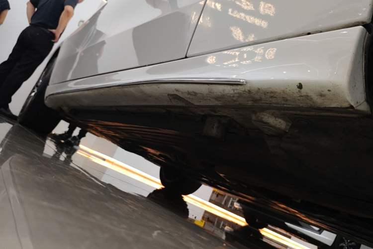 Used Mercedes-Benz C-Class 2023 Restyled C 260 L Sport Edition Right Side Sill