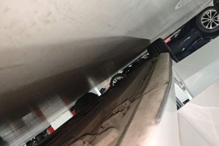 Used Mercedes-Benz C-Class 2023 C 260 L Sport Edition Right Side Sill