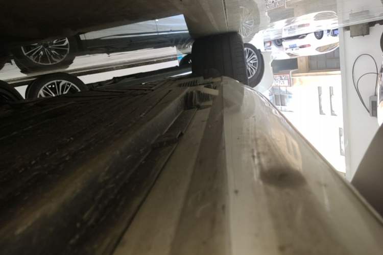 Used Mercedes-Benz C-Class 2023 Second Facelift C 260 L Sport Edition Right Side Sill