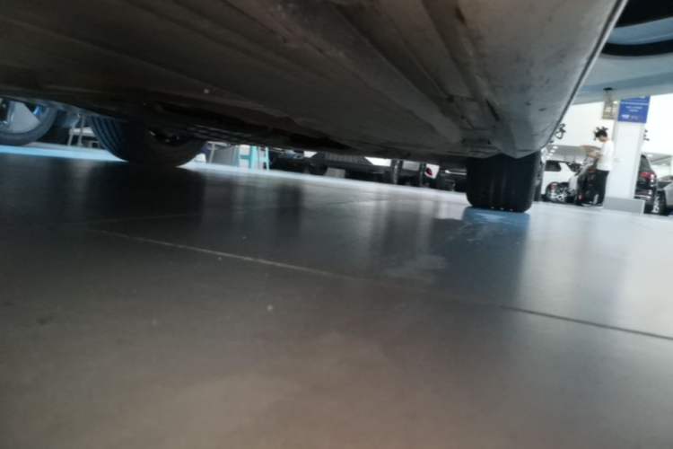 Used Mercedes-Benz C-Class 2023 C 260 L Sport Edition Right Side Sill
