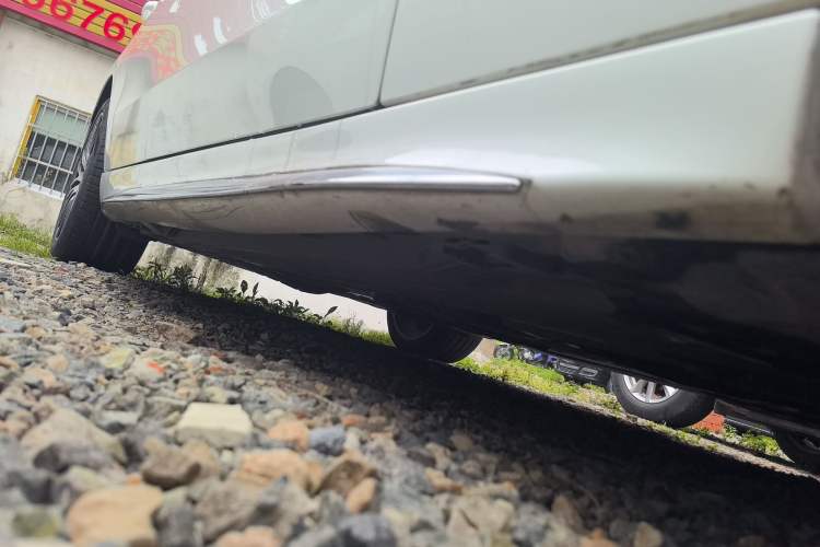 Used Mercedes-Benz C-Class 2023 C 260 L Sport Edition Right Side Sill