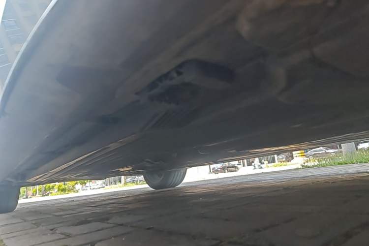 Used Mercedes-Benz C-Class 2023 Revised C 200 L Sport Edition Right Side Sill