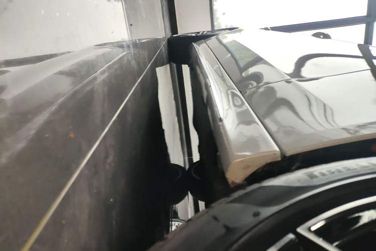 Used Mercedes-Benz C-Class 2023 Revised C 200 L Sport Edition Right Side Sill