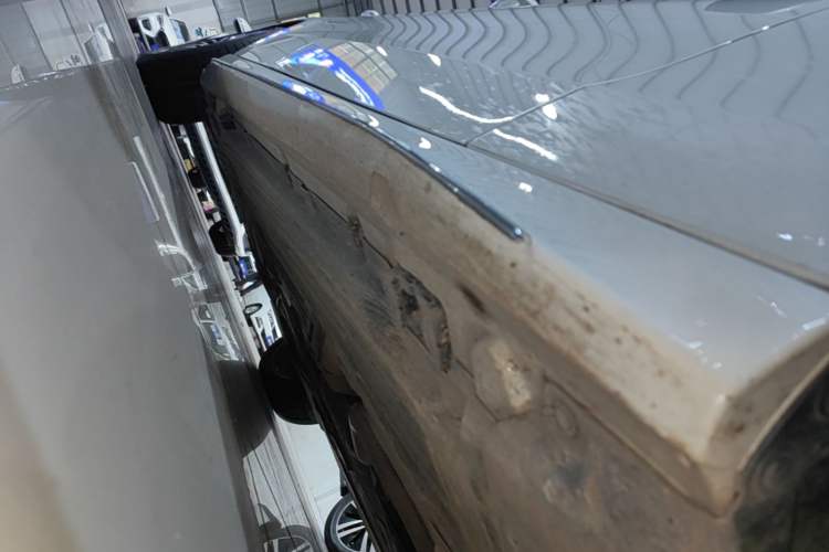 Used Mercedes-Benz C-Class 2023 Second Facelift C 260 L Sport Edition Right Side Sill