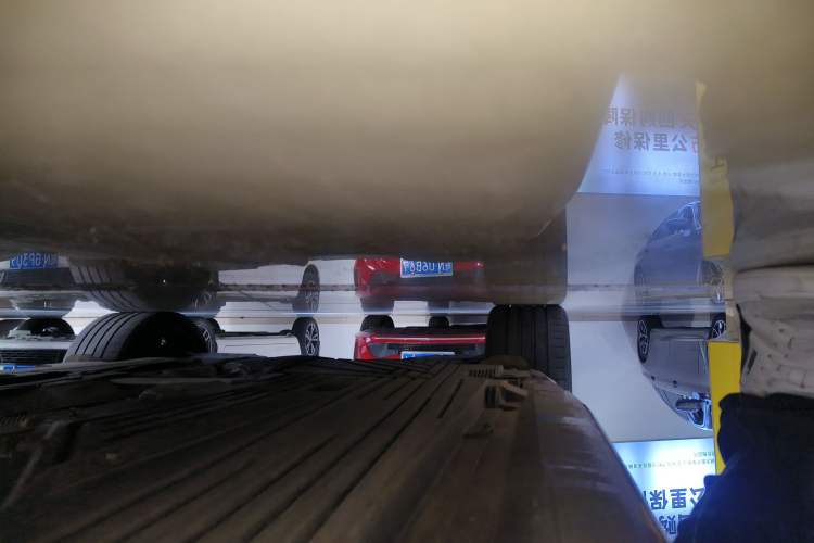 Used Mercedes-Benz C-Class 2023 C 200 L Sport Edition Right Side Sill