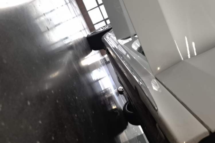 Used Mercedes-Benz C-Class 2023 Revised C 200 L Sport Edition Right Side Sill