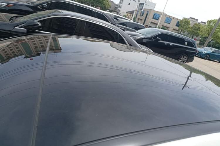 Used Mercedes-Benz C-Class 2023 Second Facelift C 260 L Sport Edition Roof
