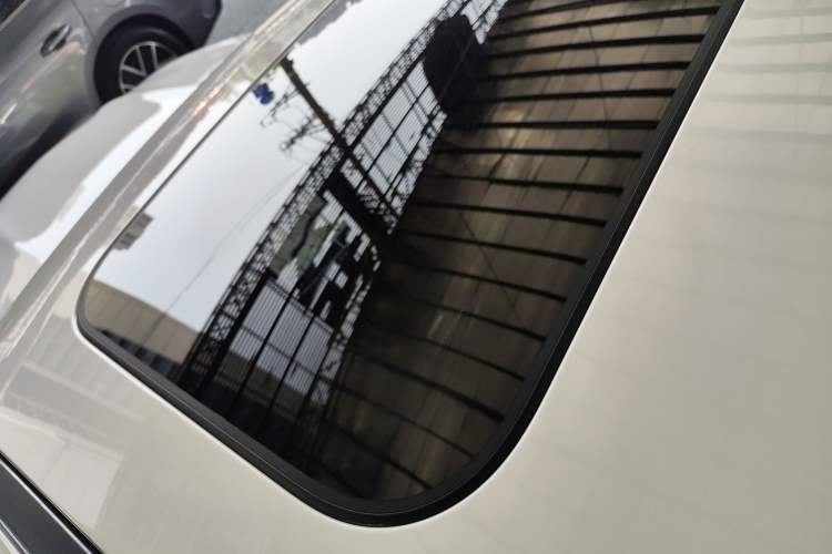 Used Mercedes-Benz C-Class 2023 Revised C 200 L Sport Edition Roof