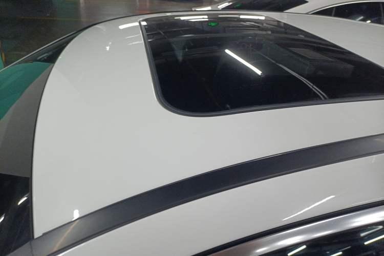 Used Mercedes-Benz C-Class 2023 Revised C 200 L Sport Edition Roof