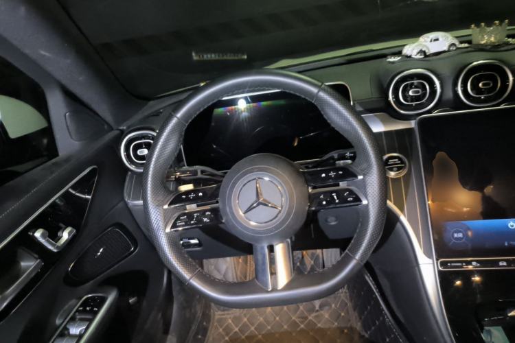 Used Mercedes-Benz C-Class 2023 C 200 L Sport Edition Steering Wheel