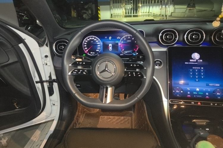 Used Mercedes-Benz C-Class 2023 C 200 L Sport Edition Steering Wheel