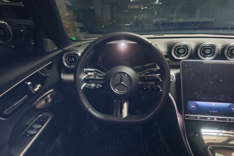 Used Mercedes-Benz C-Class 2023 Restyled C 260 L Night Edition Sports Version Steering Wheel