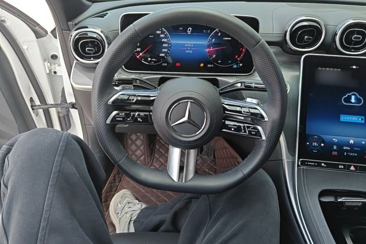 Used Mercedes-Benz C-Class 2023 Second Facelift C 260 L Sport Edition Steering Wheel