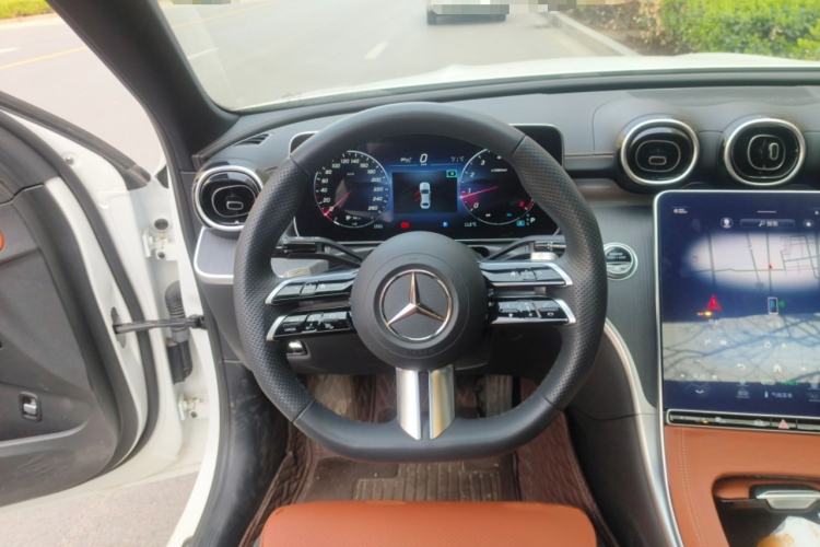 Used Mercedes-Benz C-Class 2023 Revised C 200 L Sport Edition Steering Wheel