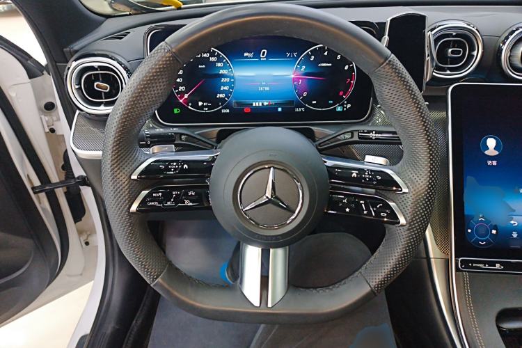 Used Mercedes-Benz C-Class 2023 Second Facelift C 260 L Starry Night Sports Edition Steering Wheel