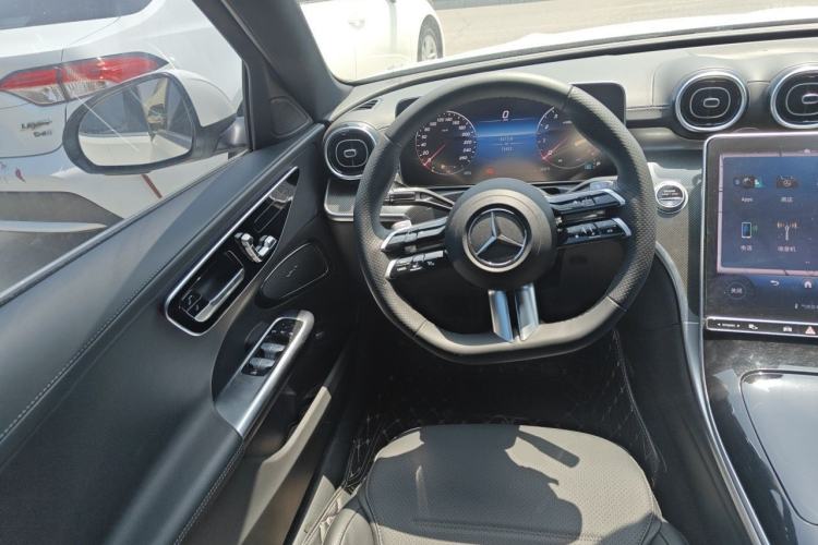 Used Mercedes-Benz C-Class 2023 Revised C 200 L Sport Edition Steering Wheel