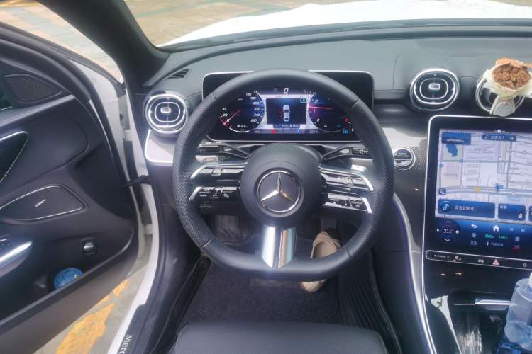 Used Mercedes-Benz C-Class 2023 Second Facelift C 260 L Sport Edition Steering Wheel