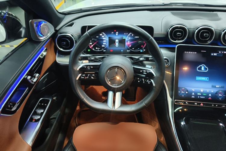 Used Mercedes-Benz C-Class 2023 Second Facelift C 260 L Sport Edition Steering Wheel