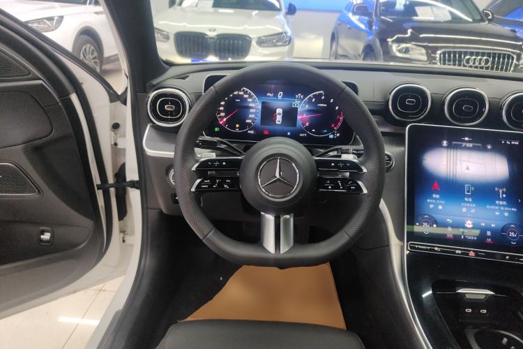Used Mercedes-Benz C-Class 2023 Revised C 200 L Sport Edition Steering Wheel