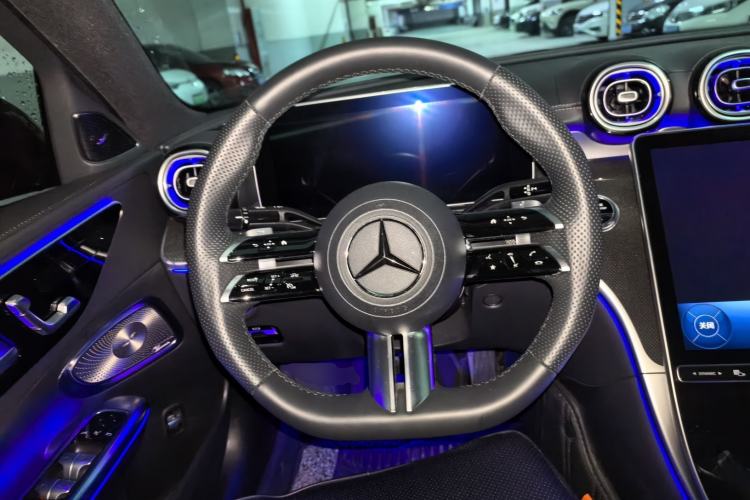 Used Mercedes-Benz C-Class 2023 Second Facelift C 260 L Starry Night Sports Edition Steering Wheel
