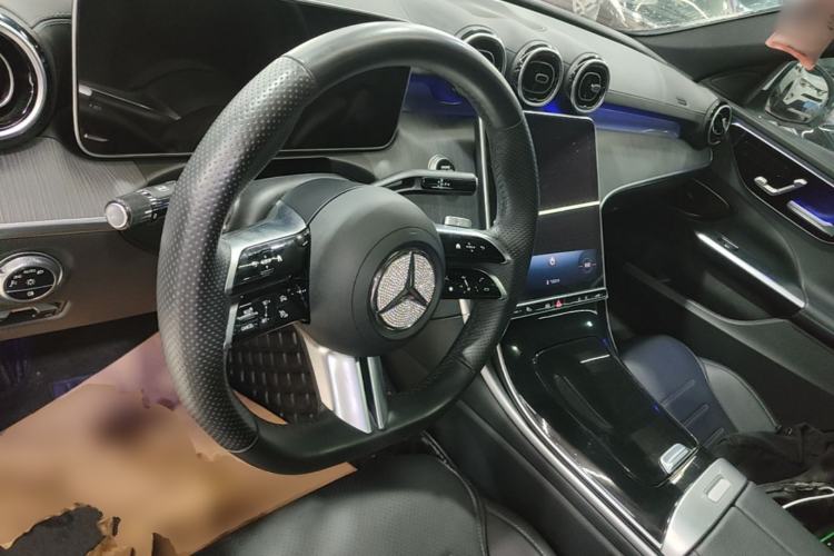 Used Mercedes-Benz C-Class 2023 C 200 L Sport Edition Steering Wheel