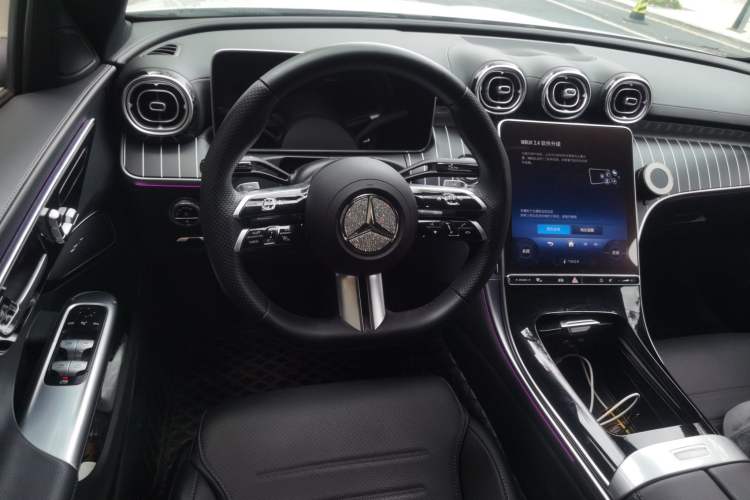 Used Mercedes-Benz C-Class 2023 Restyled C 260 L Sport Edition Steering Wheel