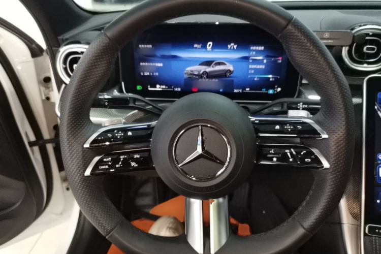 Used Mercedes-Benz C-Class 2023 Second Facelift C 260 L Starry Night Sports Edition Steering Wheel