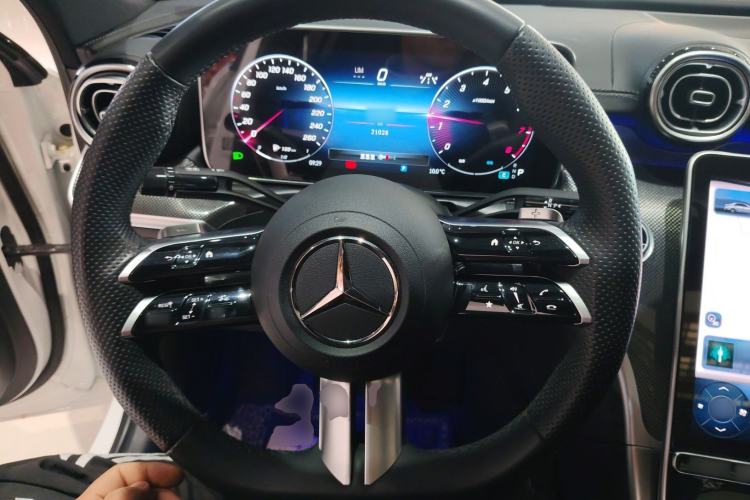 Used Mercedes-Benz C-Class 2023 Second Facelift C 260 L Sport Edition Steering Wheel