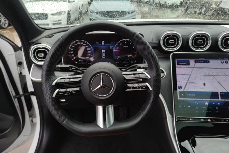 Used Mercedes-Benz C-Class 2023 C 260 L Bright Night Sports Edition Steering Wheel