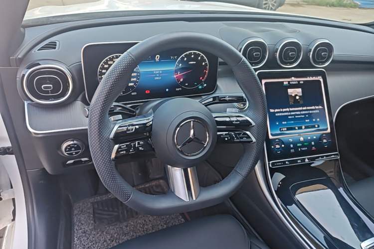 Used Mercedes-Benz C-Class 2023 Revised C 200 L Sport Edition Steering Wheel