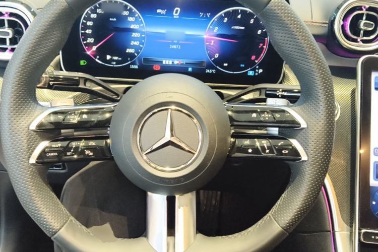 Used Mercedes-Benz C-Class 2023 Second Facelift C 260 L Starry Night Sports Edition Steering Wheel