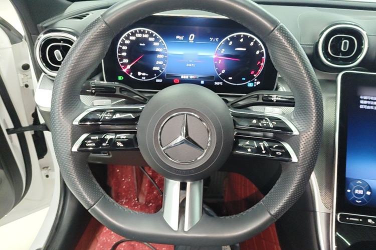 Used Mercedes-Benz C-Class 2023 Second Facelift C 260 L Sport Edition Steering Wheel