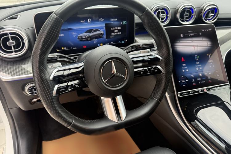 Used Mercedes-Benz C-Class 2023 Second Facelift C 260 L Sport Edition Steering Wheel