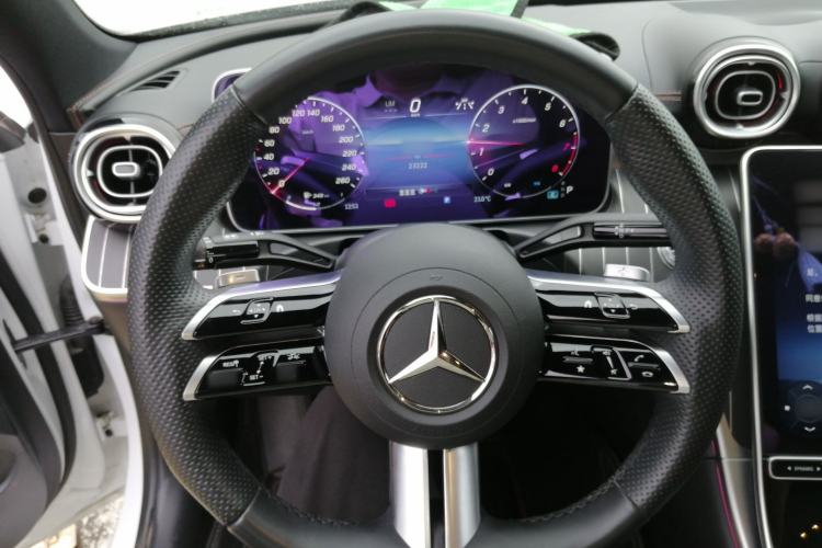 Used Mercedes-Benz C-Class 2023 Restyled C 260 L Night Edition Sports Version Steering Wheel