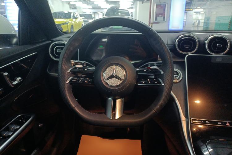 Used Mercedes-Benz C-Class 2023 Revised C 200 L Sport Edition Steering Wheel
