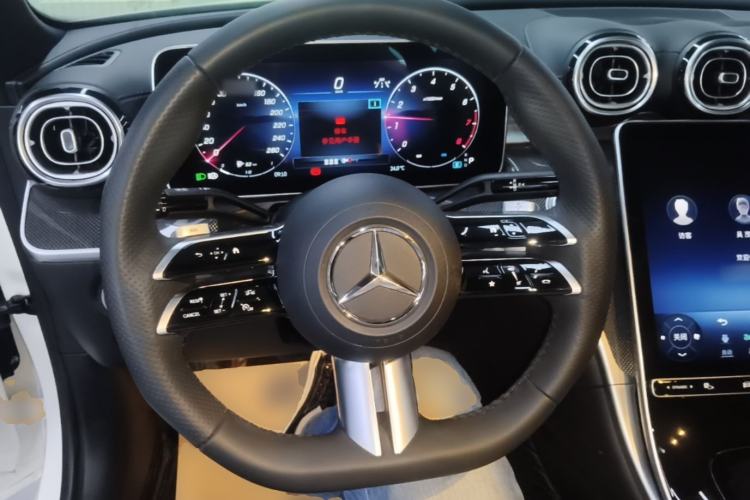 Used Mercedes-Benz C-Class 2023 Restyled C 260 L Sport Edition Steering Wheel