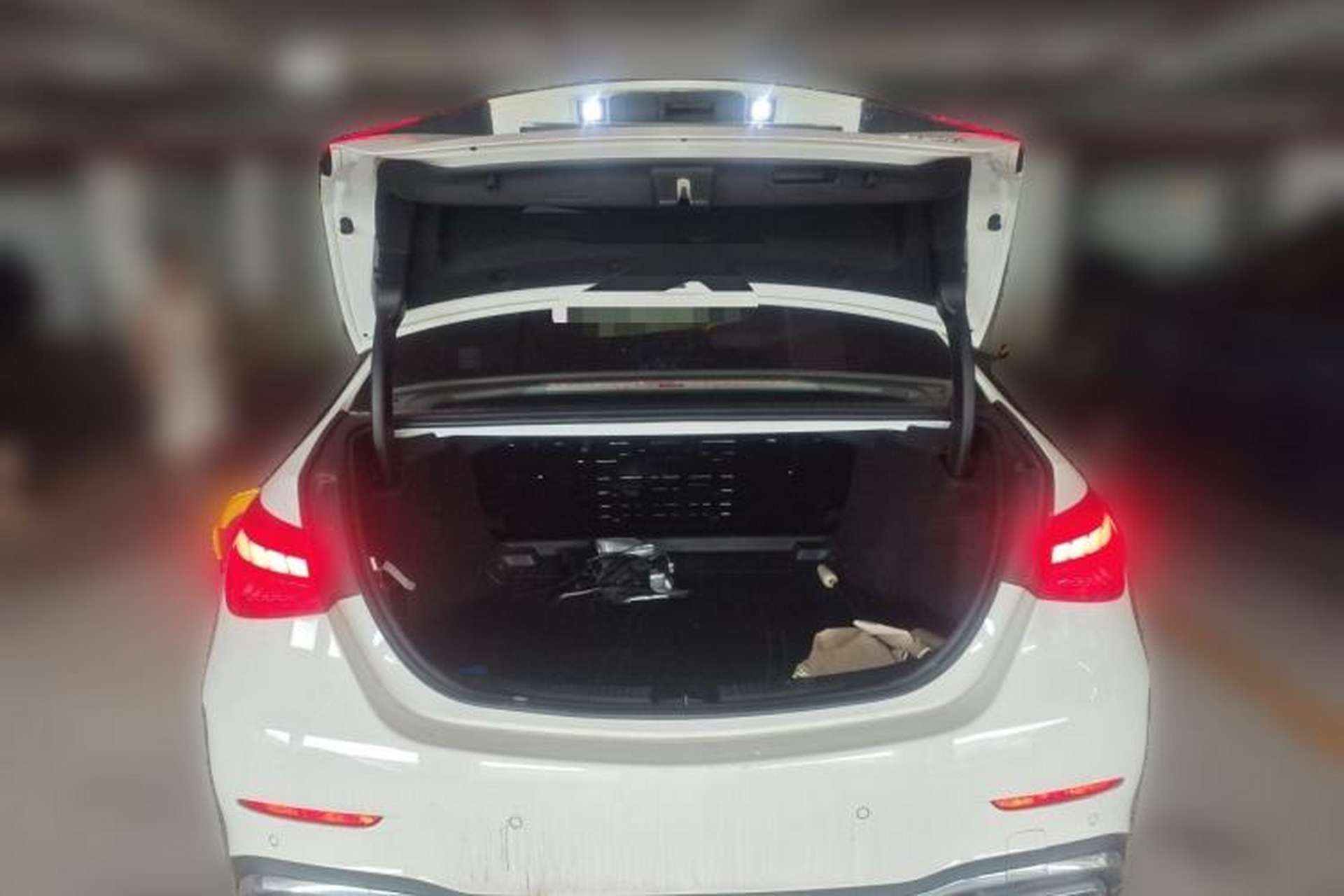 Used Mercedes-Benz C-Class 2023 Restyled C 260 L Sport Edition Trunk