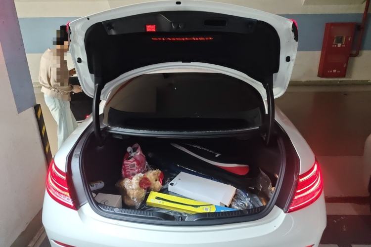Used Mercedes-Benz C-Class 2023 C 260 Coupe Trunk