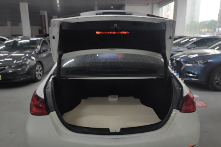 Used Mercedes-Benz C-Class 2023 C 200 L Sport Edition Trunk