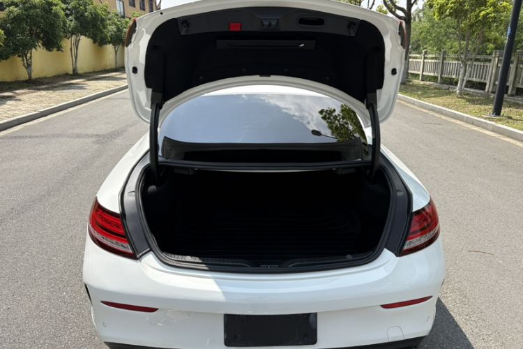 Used Mercedes-Benz C-Class 2023 C 260 Coupe Trunk