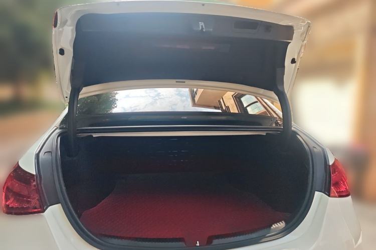 Used Mercedes-Benz C-Class 2023 Restyled C 260 L Sport Edition Trunk