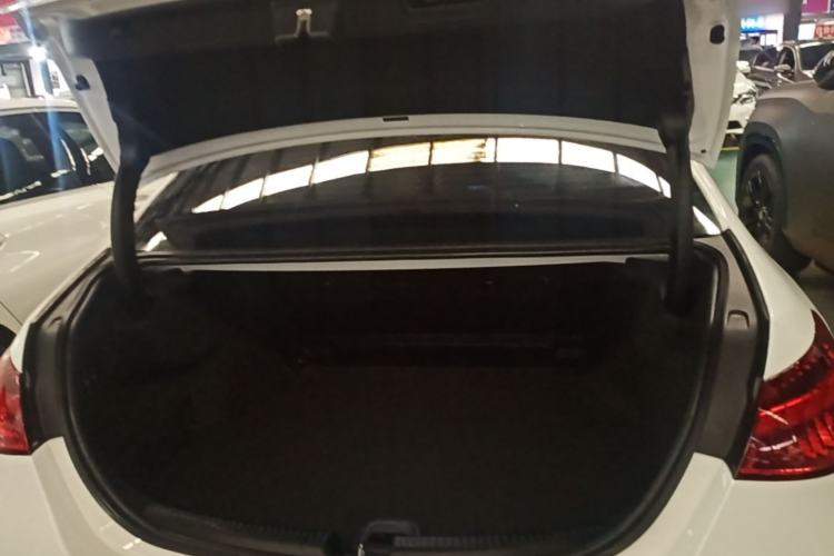 Used Mercedes-Benz C-Class 2023 Second Facelift C 260 L Sport Edition Trunk