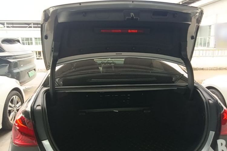 Used Mercedes-Benz C-Class 2023 Second Facelift C 260 L Sport Edition Trunk